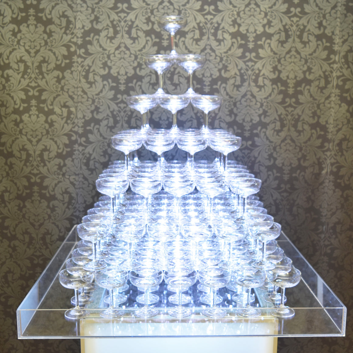 シャンパンタワー